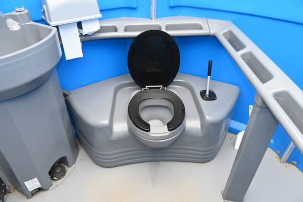 Best Porta potty delivery and setup  in Lodi, WI